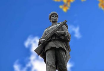 酒泉中国著名抗战英雄人物邱少云石雕塑像