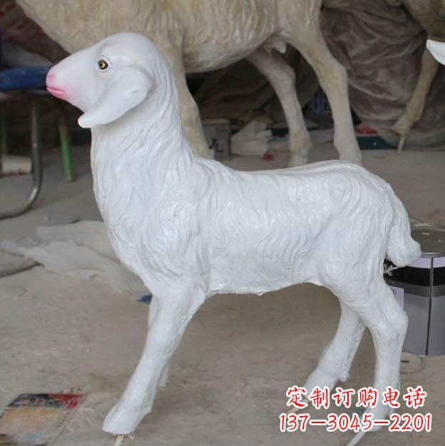 酒泉玻璃钢仿真小羊