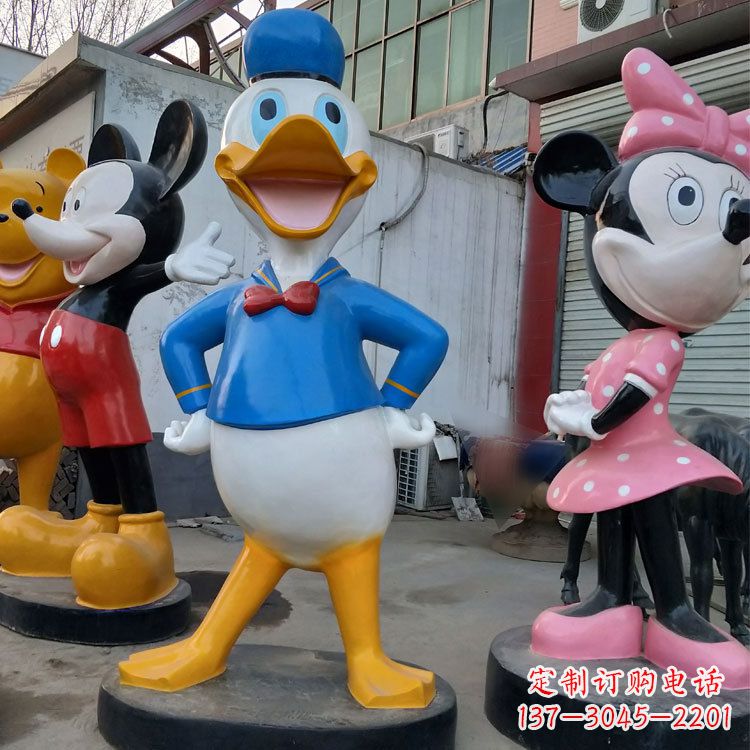 酒泉玻璃钢唐老鸭和米老鼠卡通雕塑