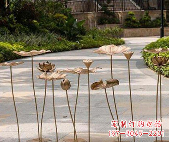 酒泉不锈钢锻造荷花装饰雕塑