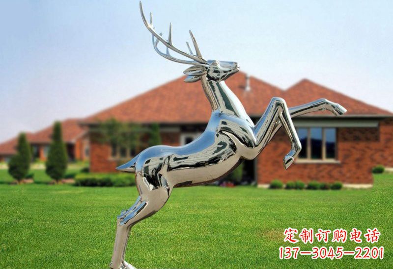 酒泉不锈钢公园镜面梅花鹿雕塑