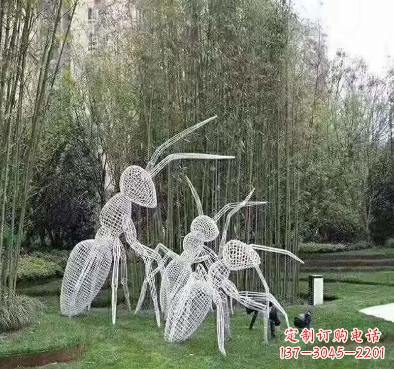酒泉不锈钢镂空蚂蚁雕塑2