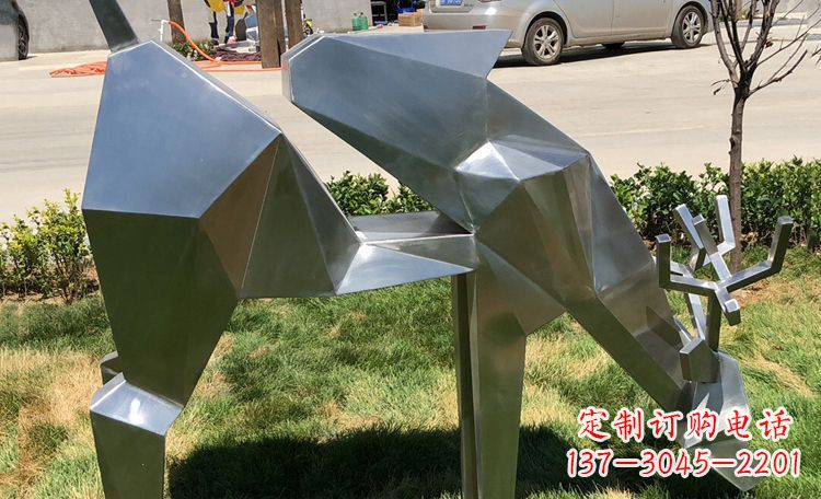 酒泉不锈钢梅花鹿雕塑给公园带来美丽风景