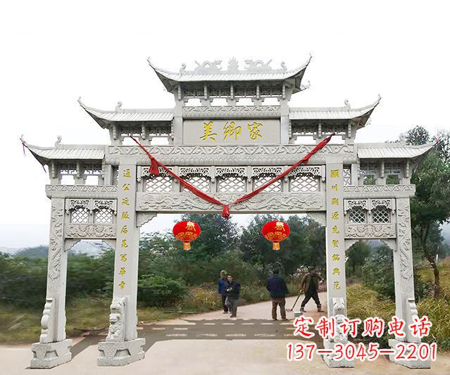 酒泉牌坊雕塑珍贵的传统文化