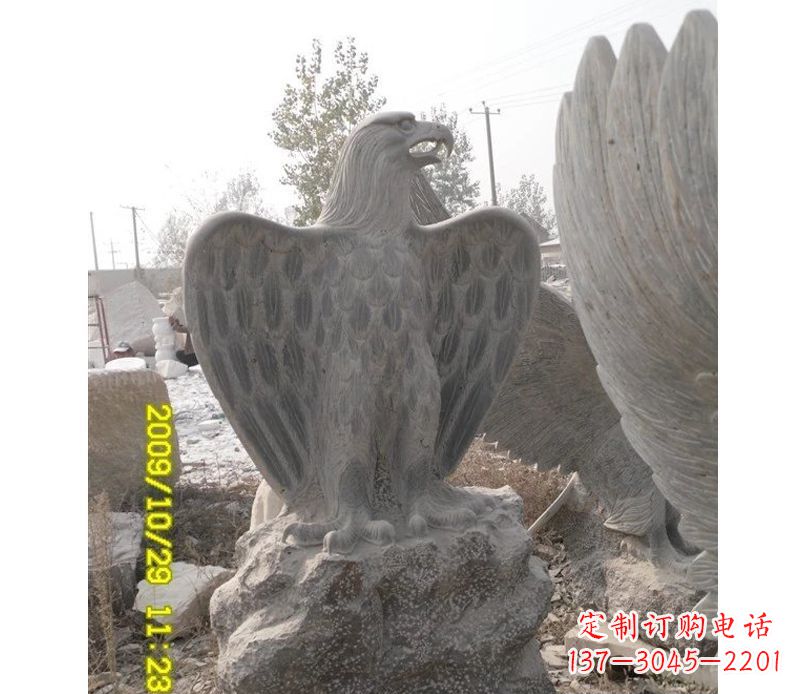 酒泉大理石老鹰雕塑,高贵雄威气势