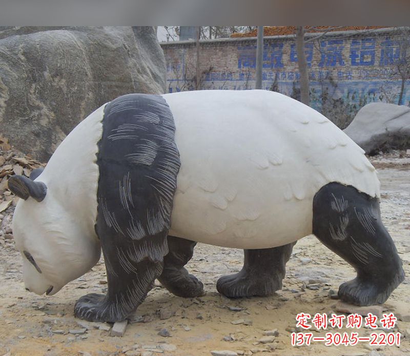 酒泉特色熊猫石雕定制