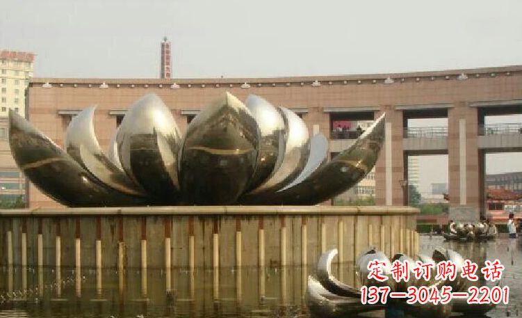 酒泉公园不锈钢荷花雕塑 (2)