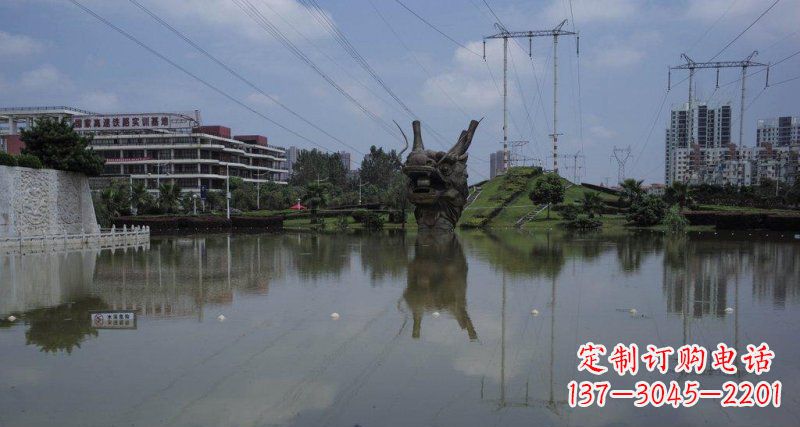 酒泉公园龙头景观铜雕