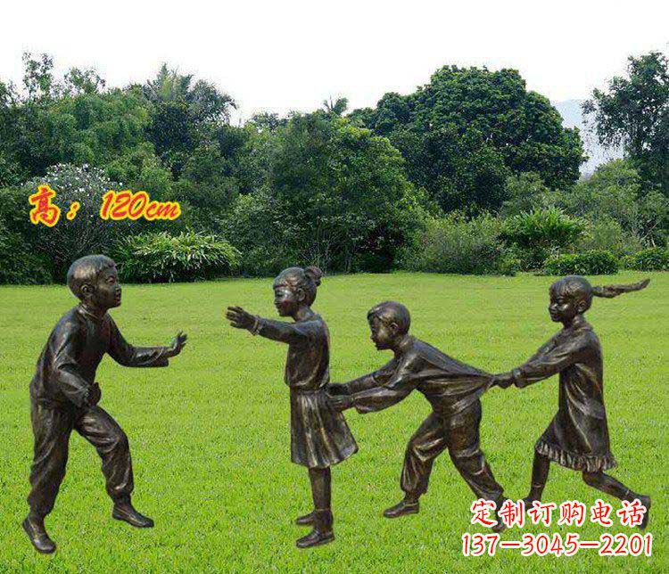 酒泉公园玩老鹰捉小鸡的儿童小品铜雕 (2)