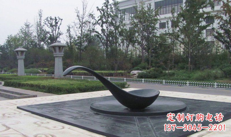 酒泉中领雕塑指南针铜雕——定制你的独特景观