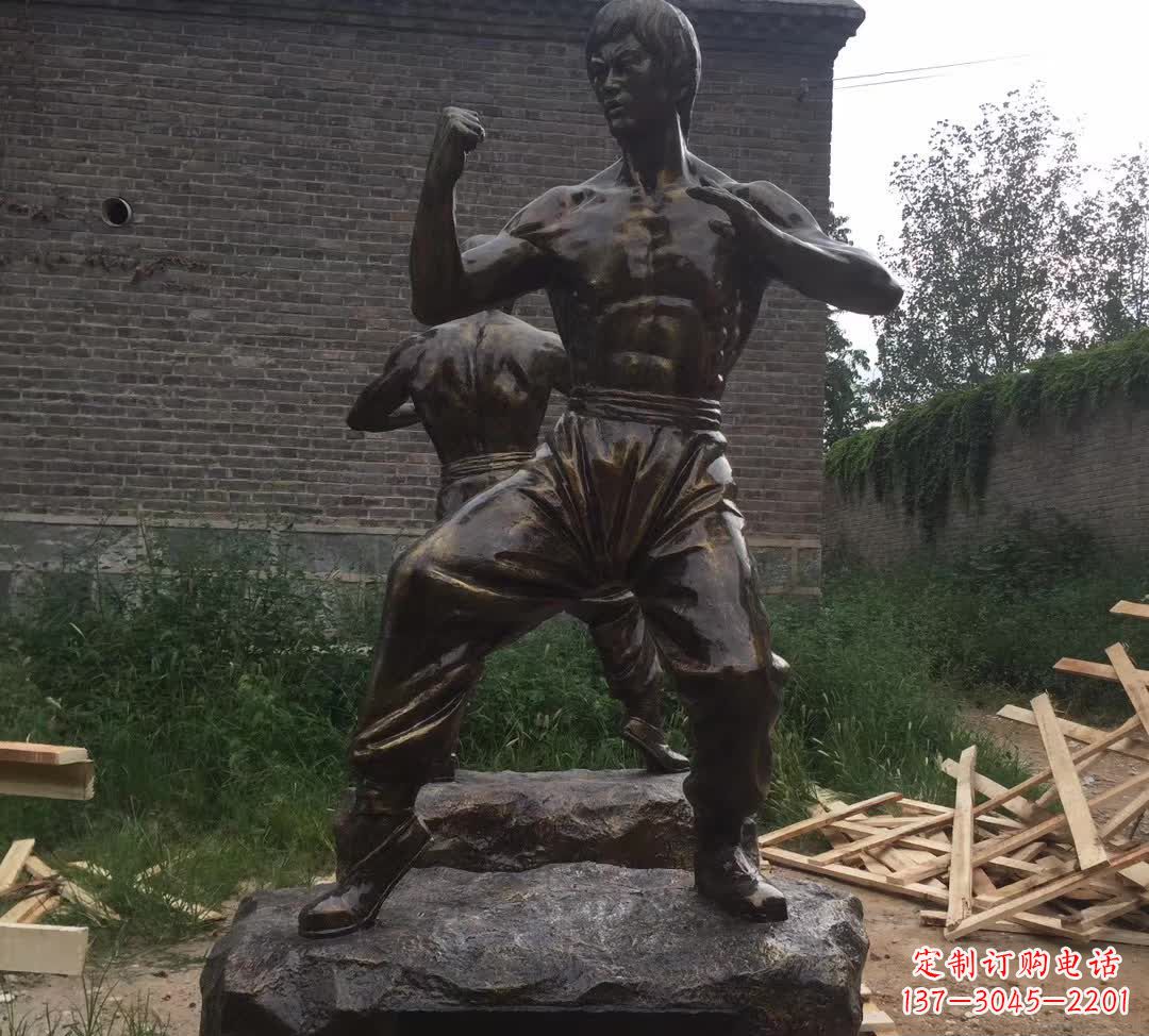酒泉功夫之王李小龙广场铜雕