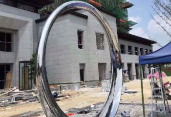 酒泉精致典雅的镜面不锈钢圆环雕塑