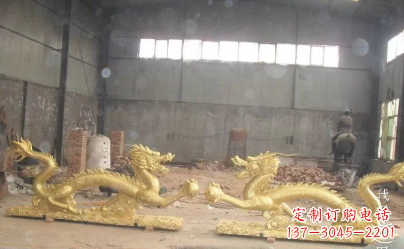 酒泉双龙戏珠广场铜雕 (2)