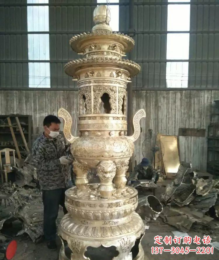 酒泉寺庙香炉铜雕 (5)