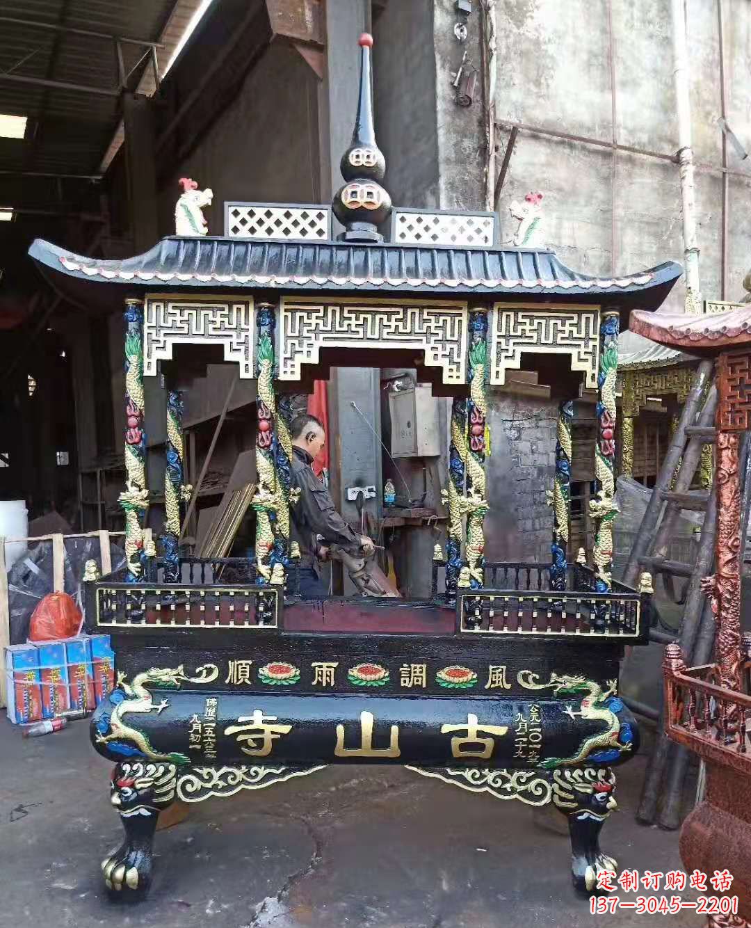 酒泉铜雕香炉寺庙景观雕塑