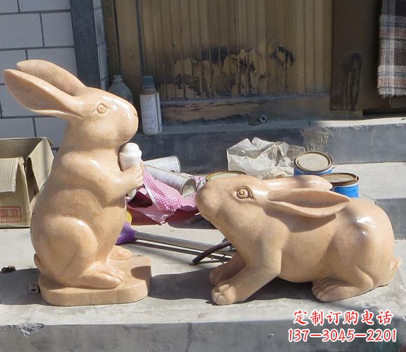 酒泉兔子石雕公园动物摆件