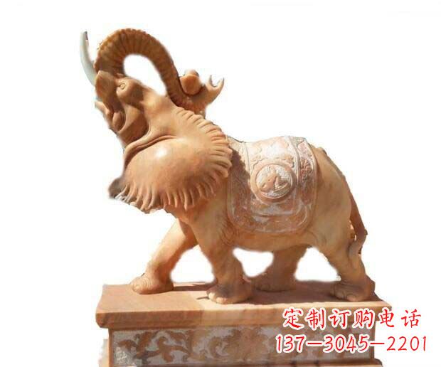 酒泉晚霞红吉祥如意象鼻朝天的大象石雕