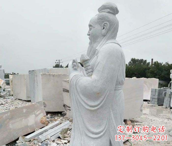 酒泉校园景观孔子石雕